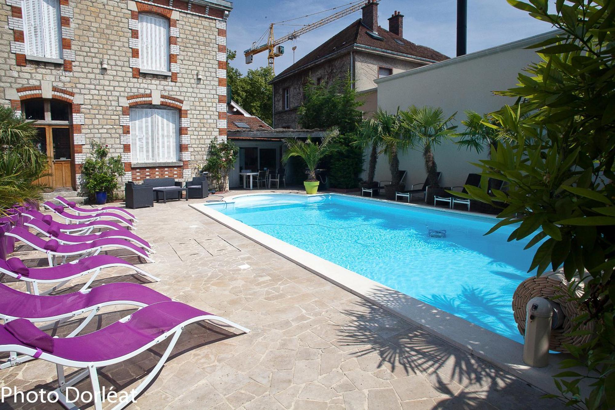 Hotel Manoir Francois 1Er Vitry-le-François Exterior foto